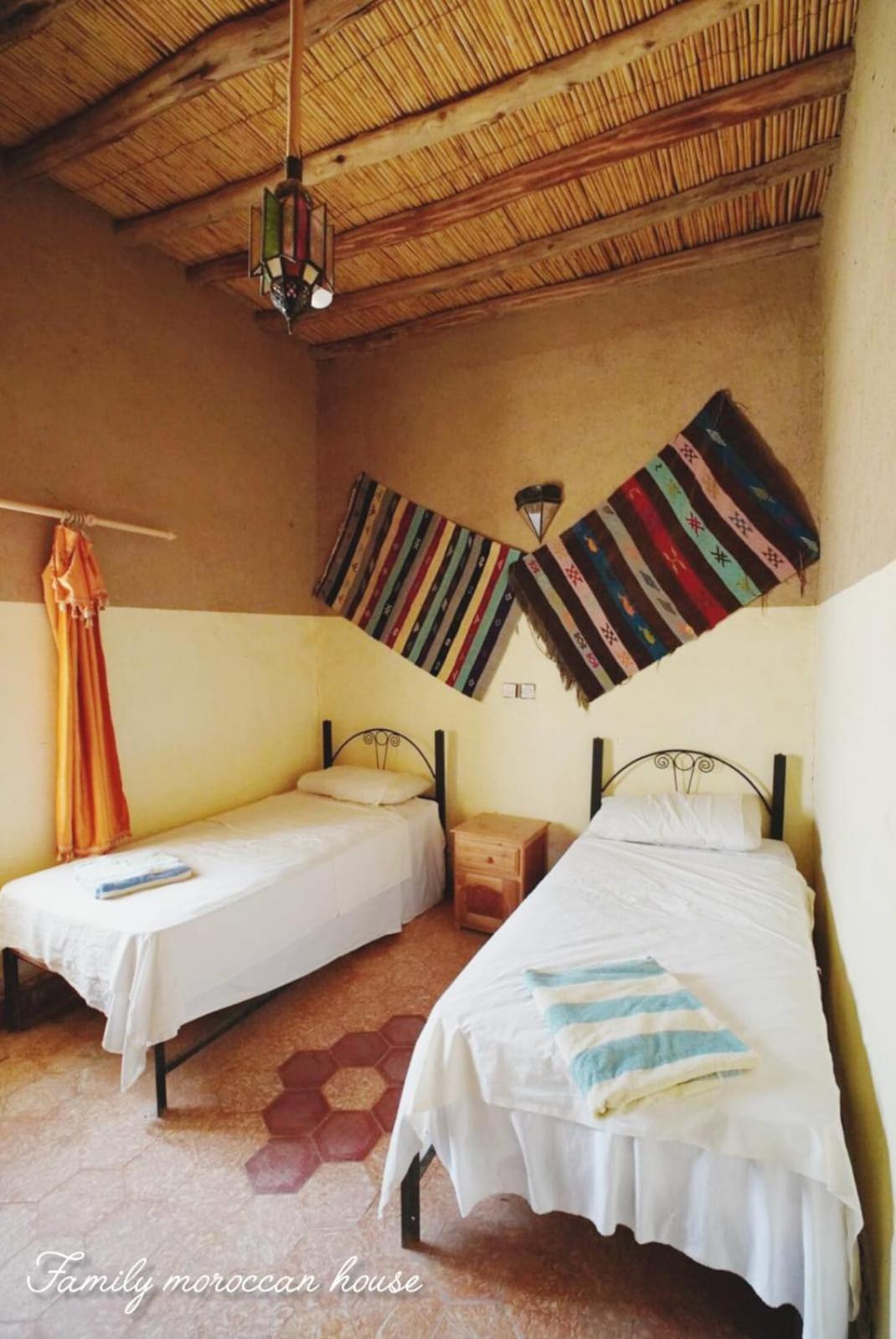 Family Moroccan House Merzouga Esterno foto