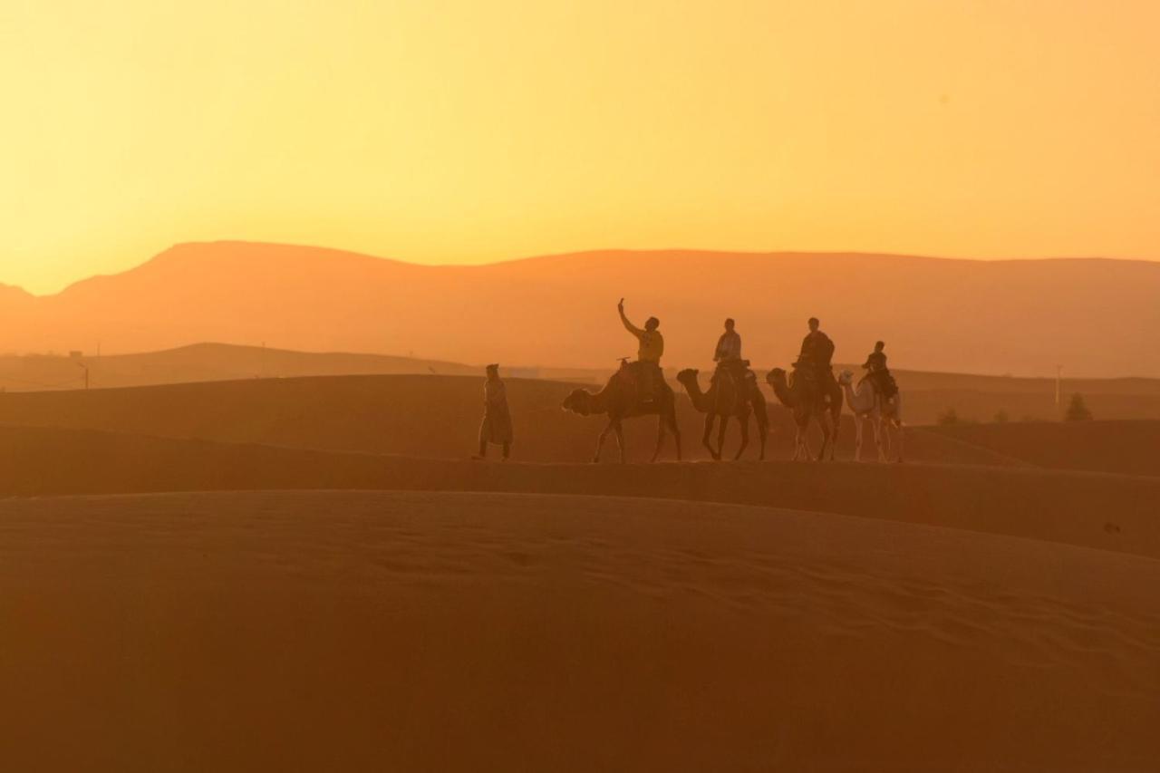 Family Moroccan House Merzouga Esterno foto